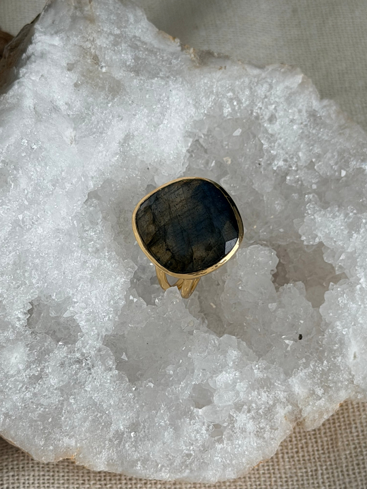 Elegantie-ring met labradoriet