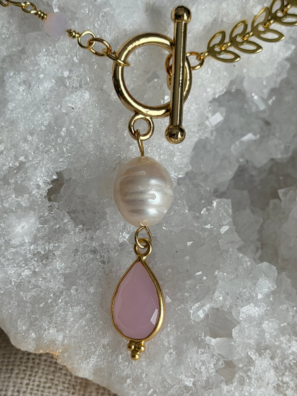 Vénus-ketting met rozenkwarts en zoetwaterparel