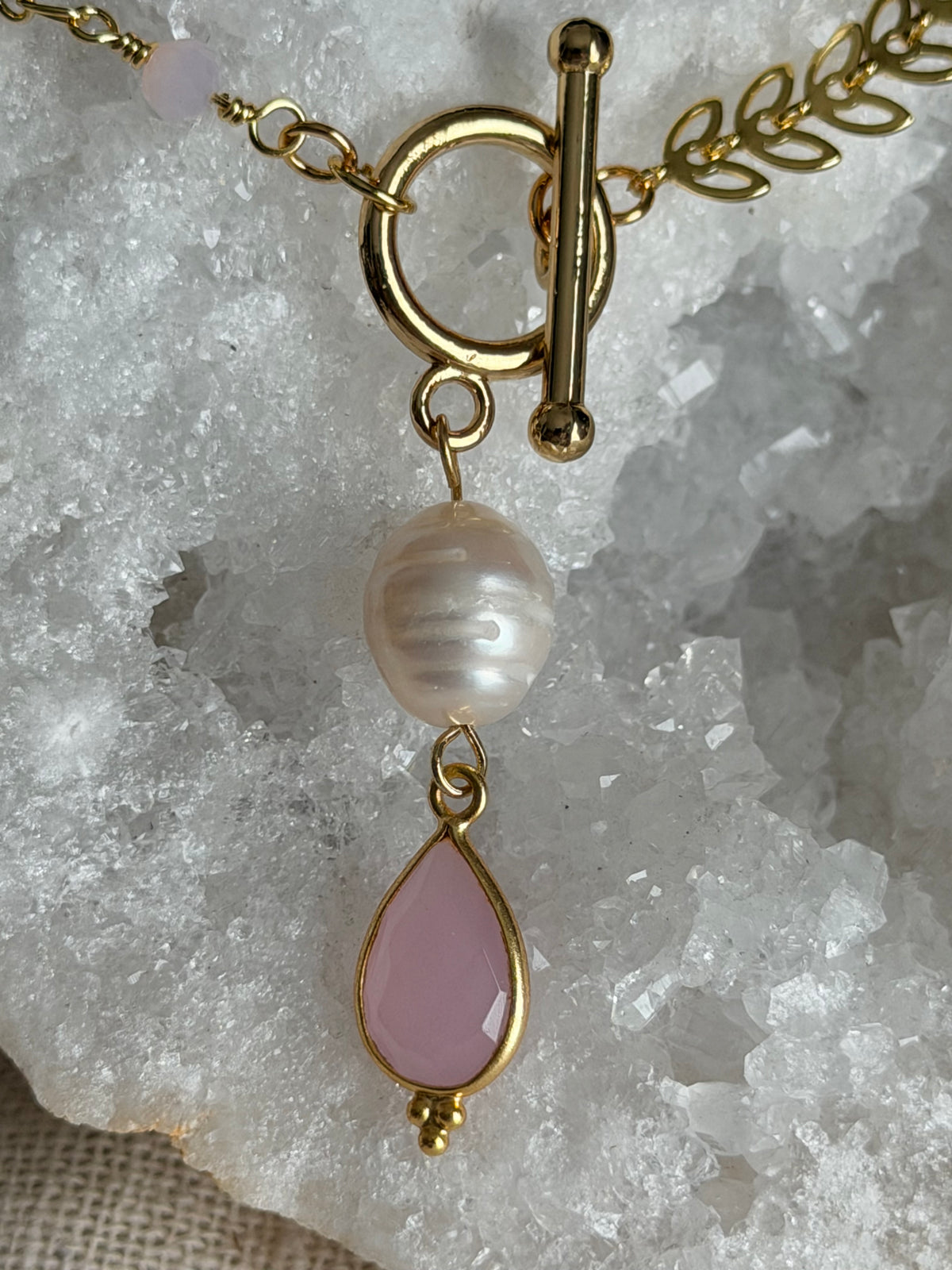 Vénus-ketting met rozenkwarts en zoetwaterparel