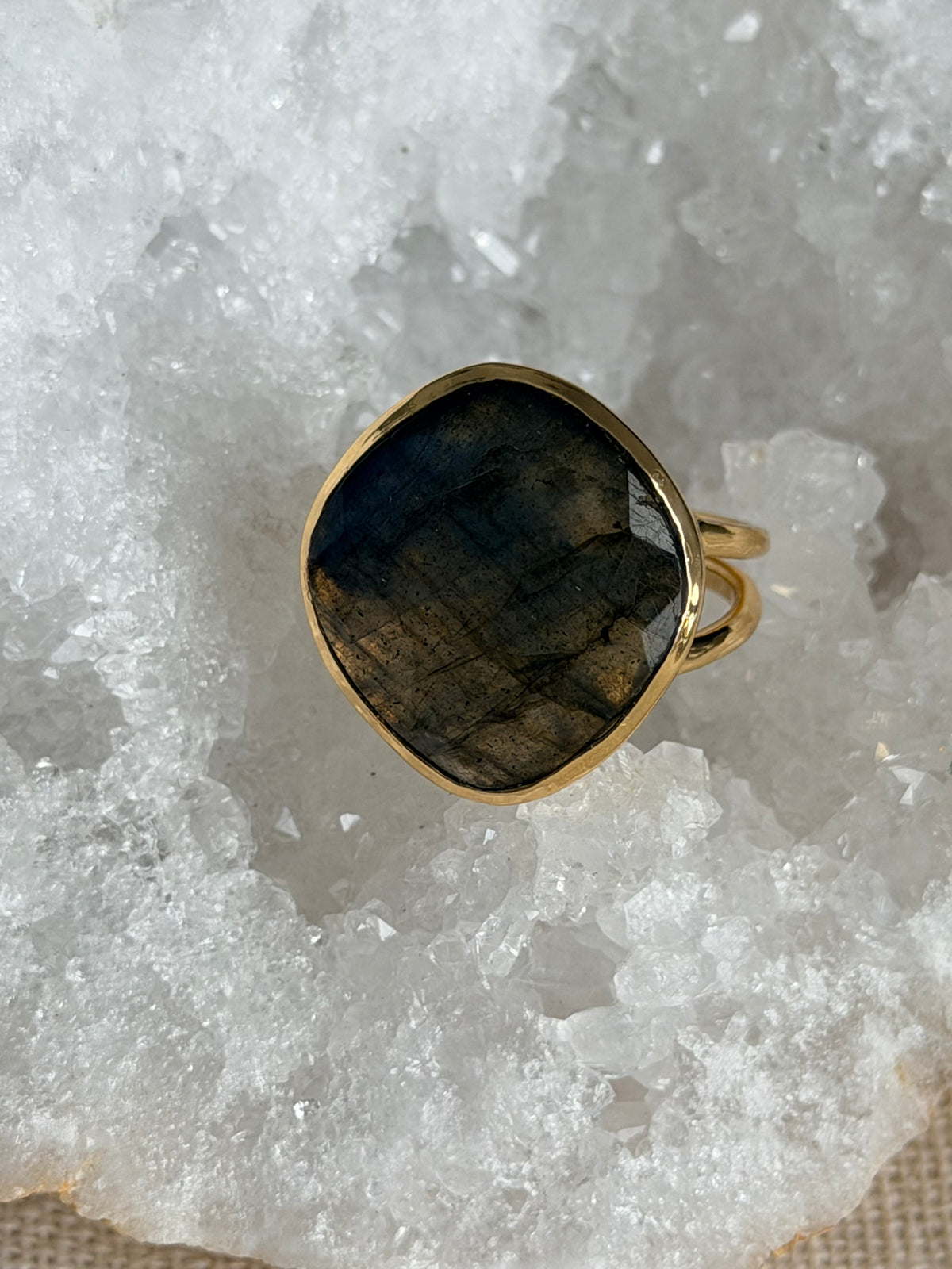 Elegantie-ring met labradoriet