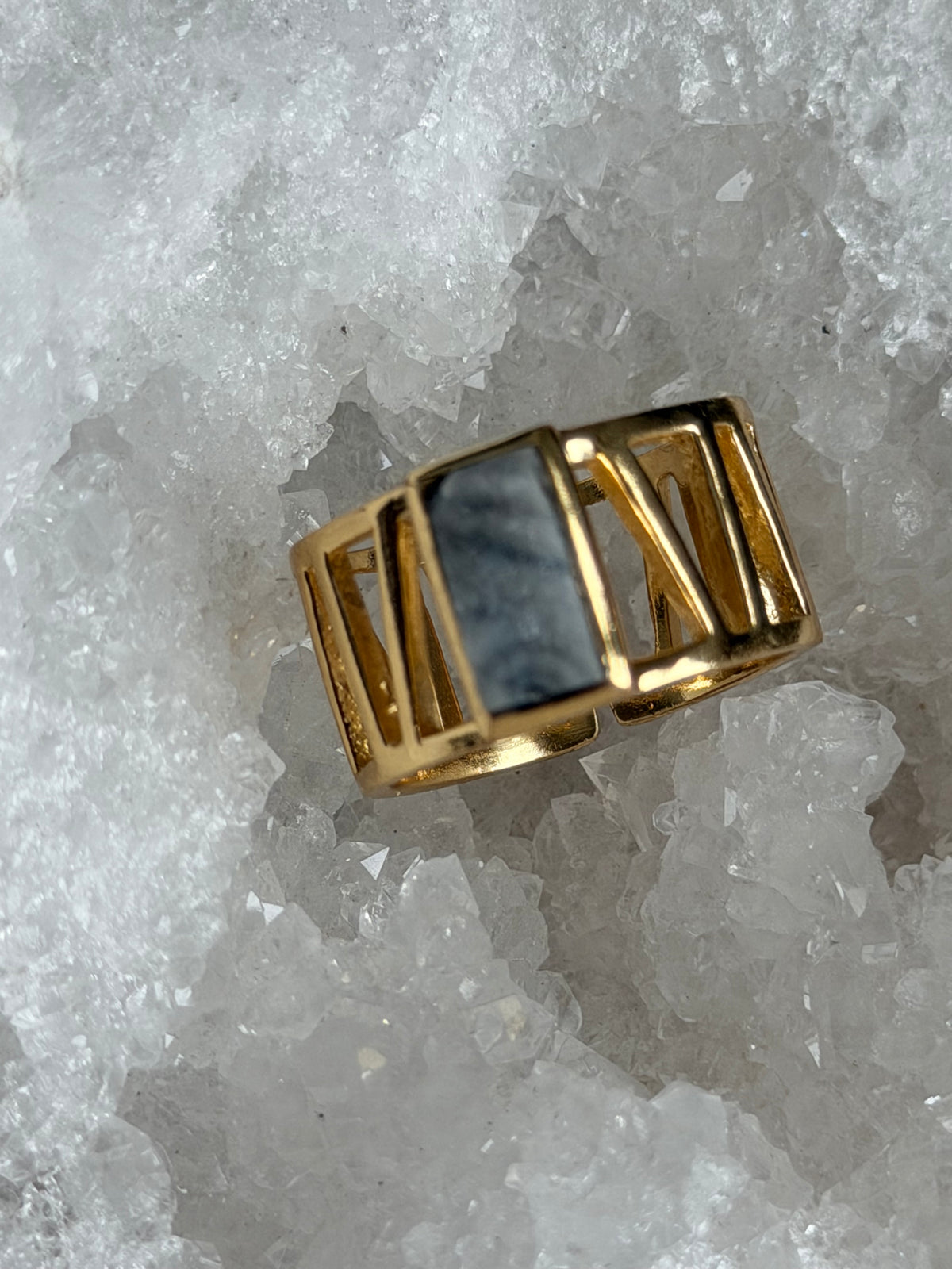 French Baguette-ring met Desert Drusy