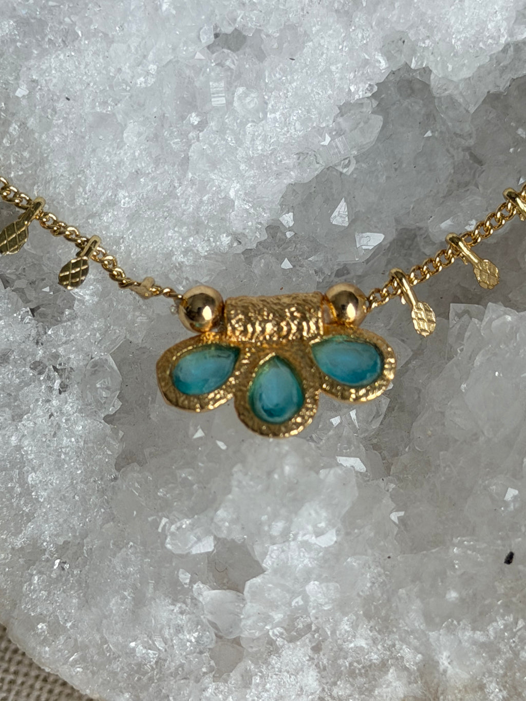 Dala-ketting met natuurlijke blauwe topaas