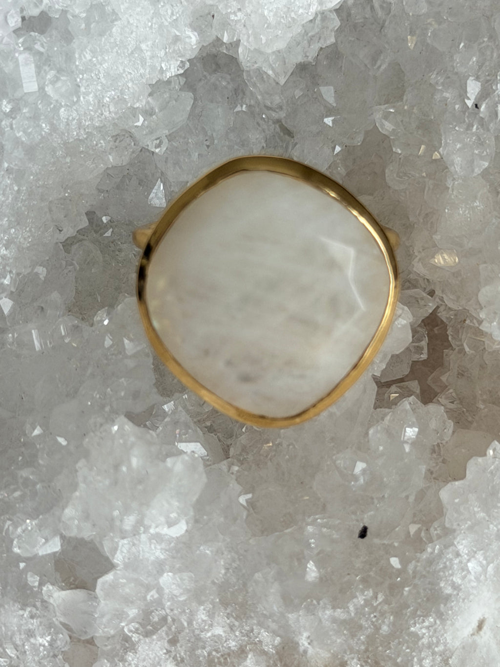 Elegantie-ring met maansteen