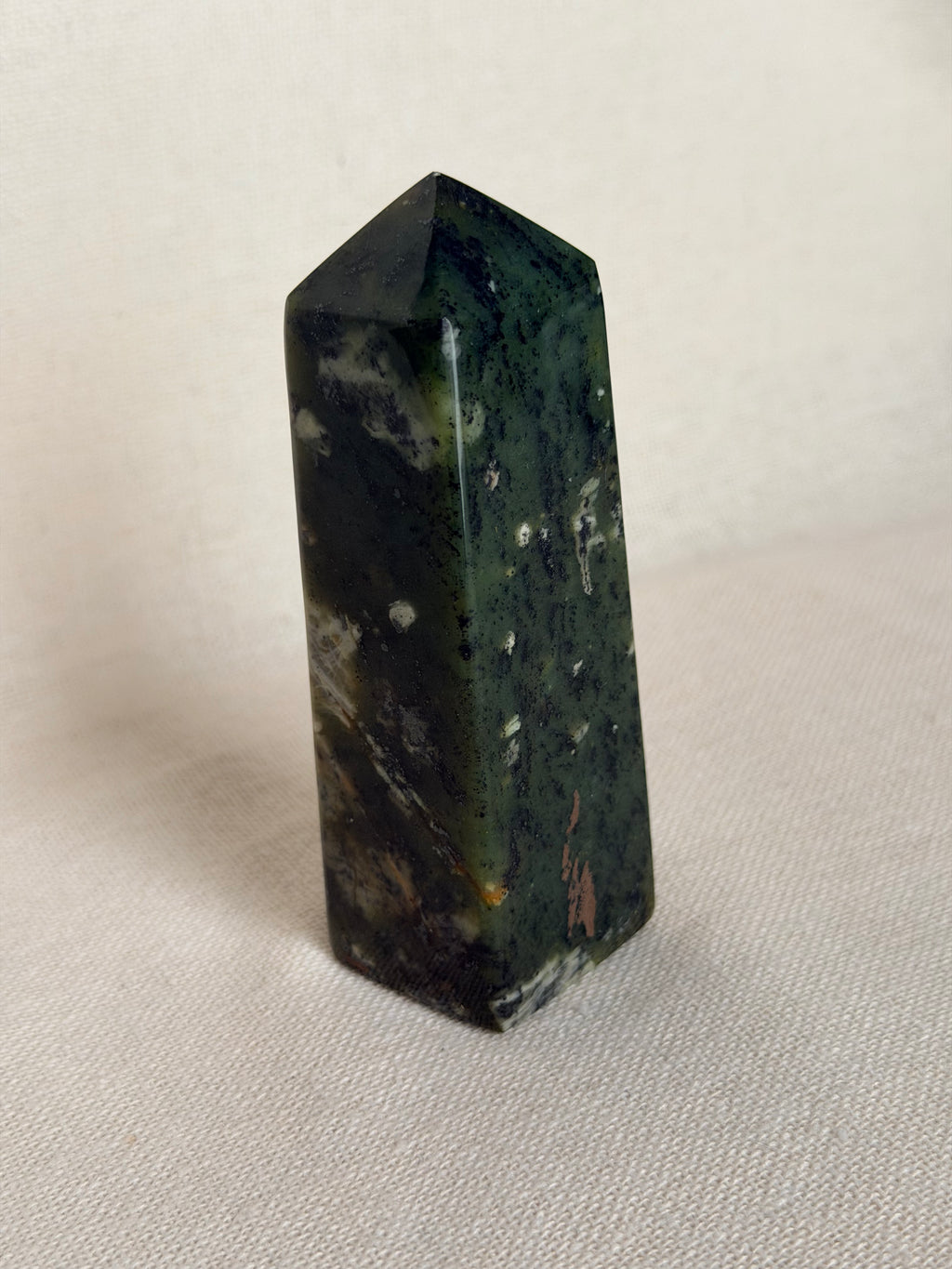 Groene jade punt