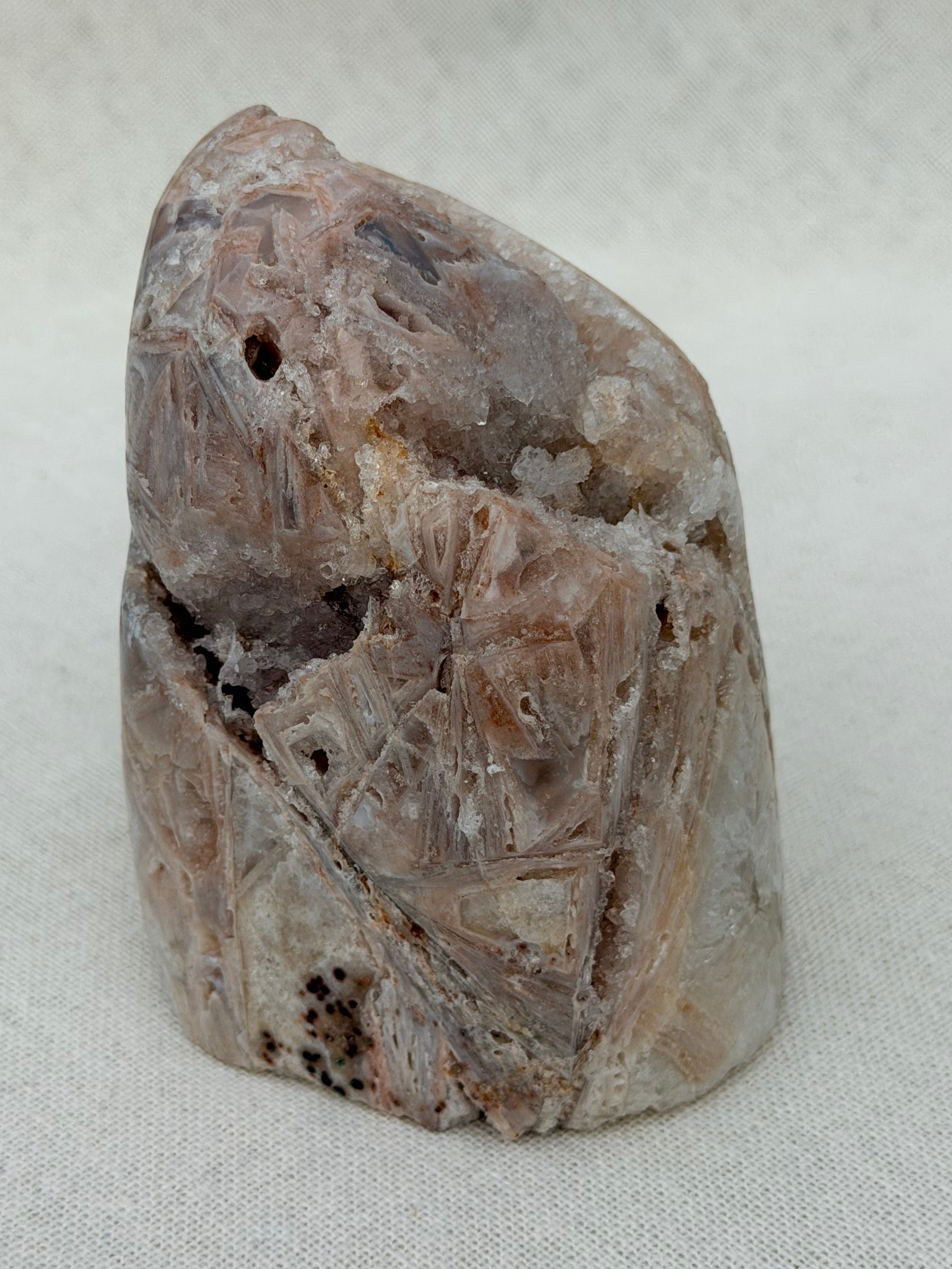 Roze Amethist Geode Freeform – Uniek exemplaar