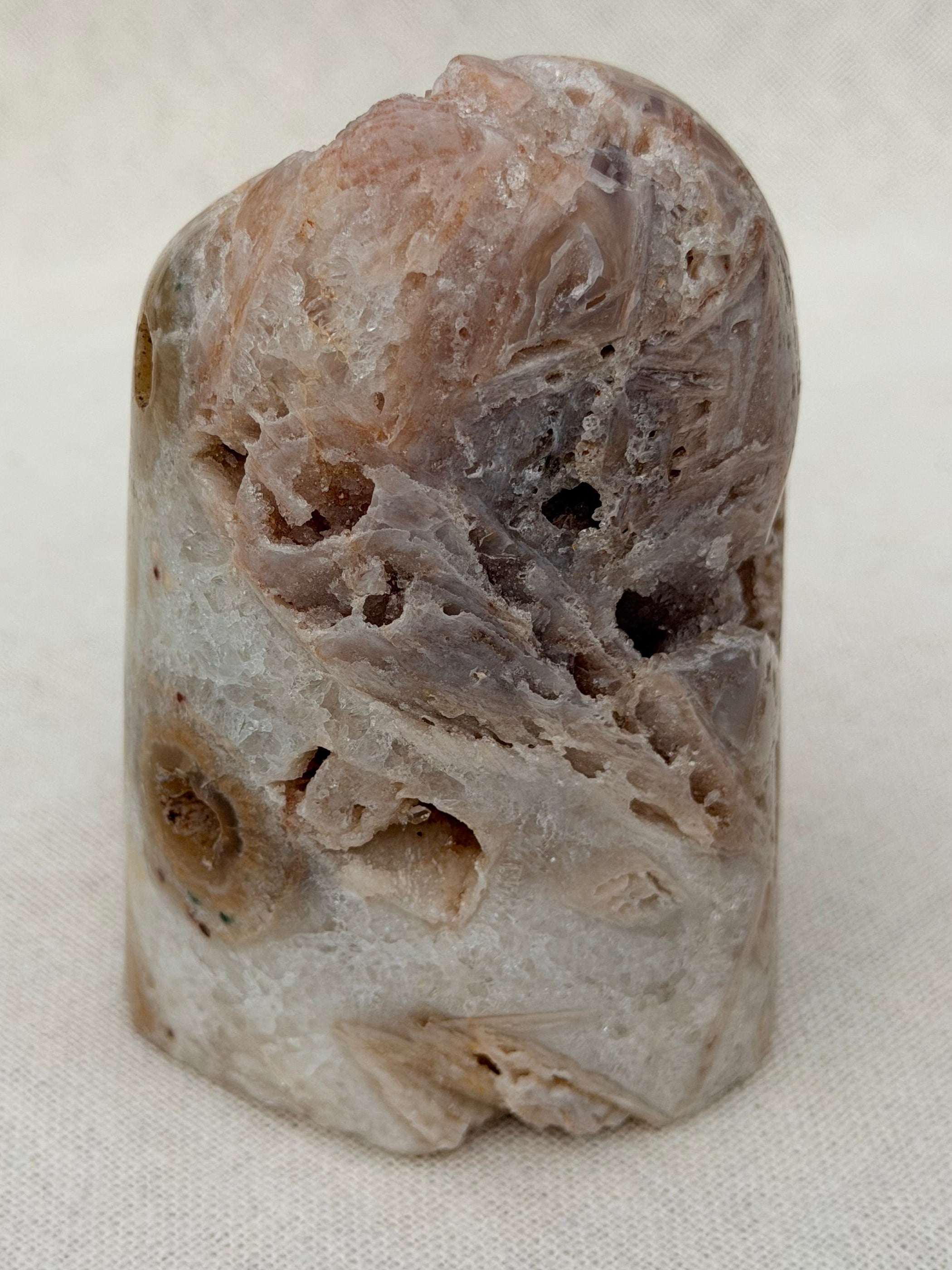 Roze Amethist Geode Freeform – Uniek exemplaar
