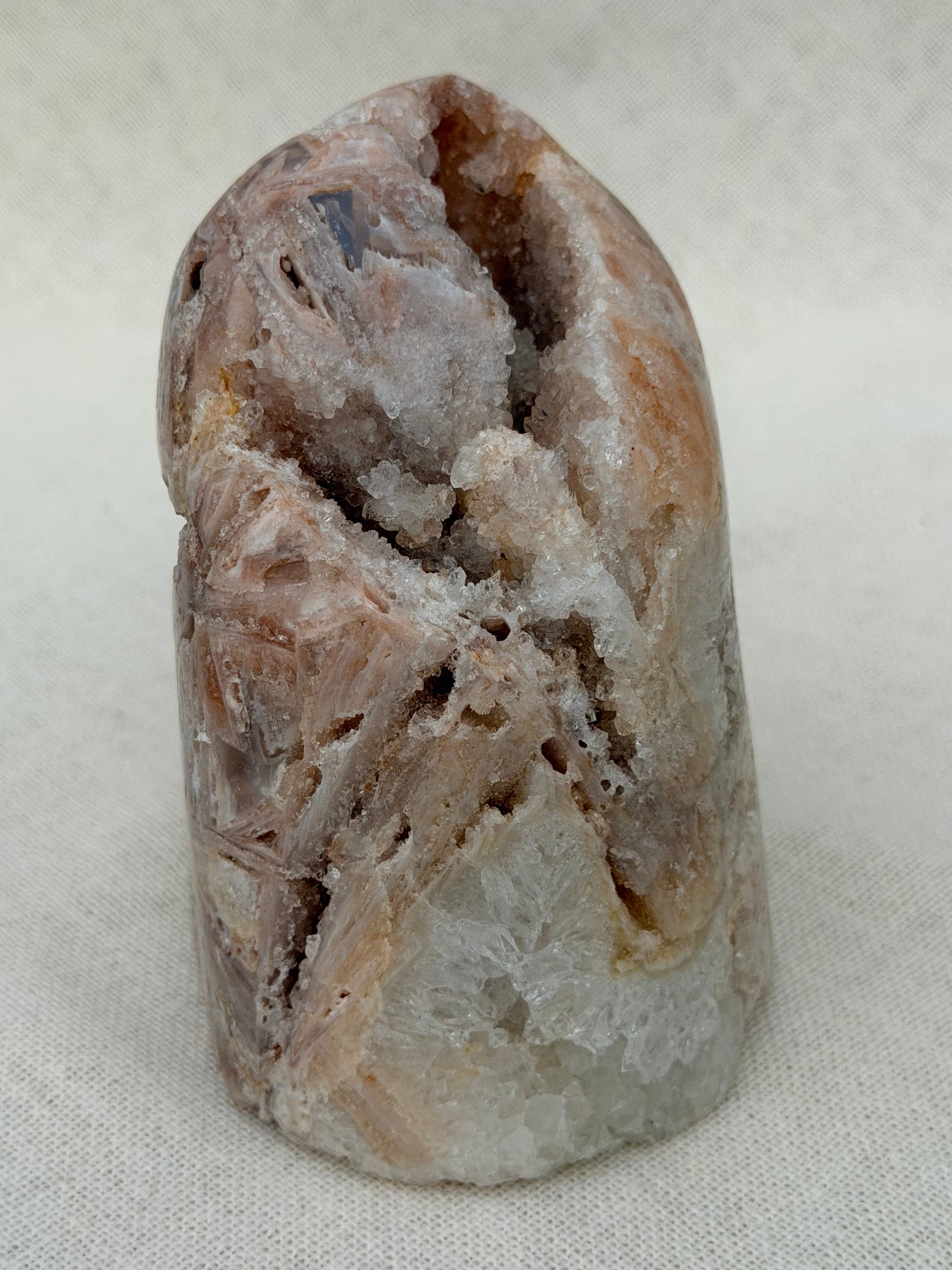 Roze Amethist Geode Freeform – Uniek exemplaar