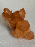 Tangerine Kwarts Cluster uit Brazilië – Uniek exemplaar