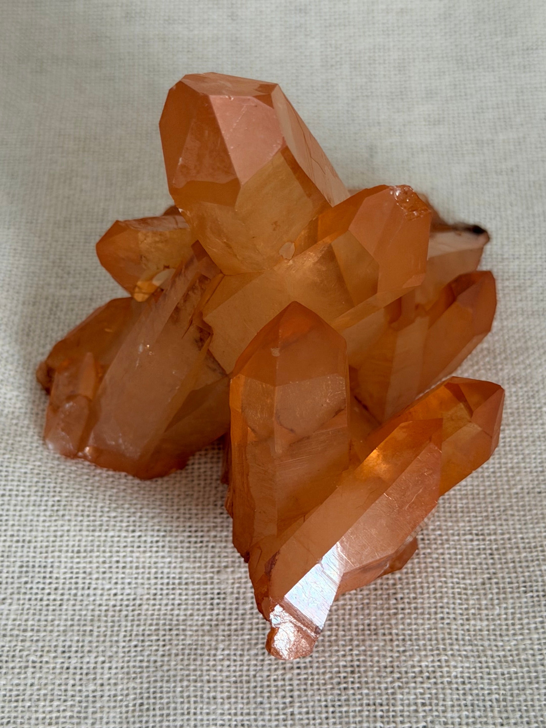 Tangerine Kwarts Cluster uit Brazilië – Uniek exemplaar