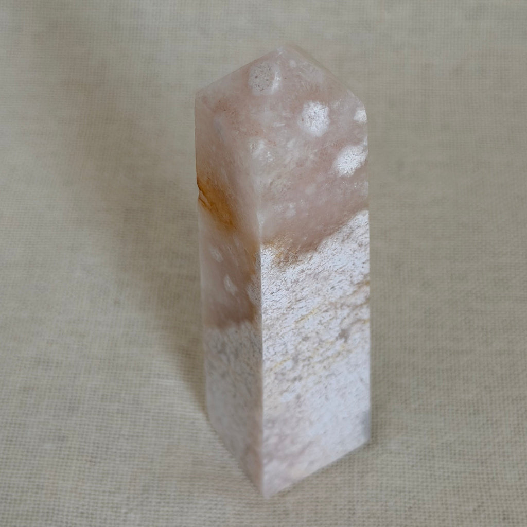 Roze Amethist met Bloemagaat Punt – Uniek exemplaar
