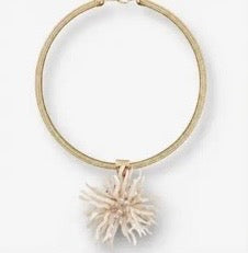 Statementketting met koraalbloem